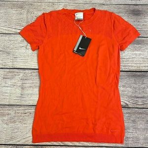 Nike Womens Relaxed Pocket Golf Tee